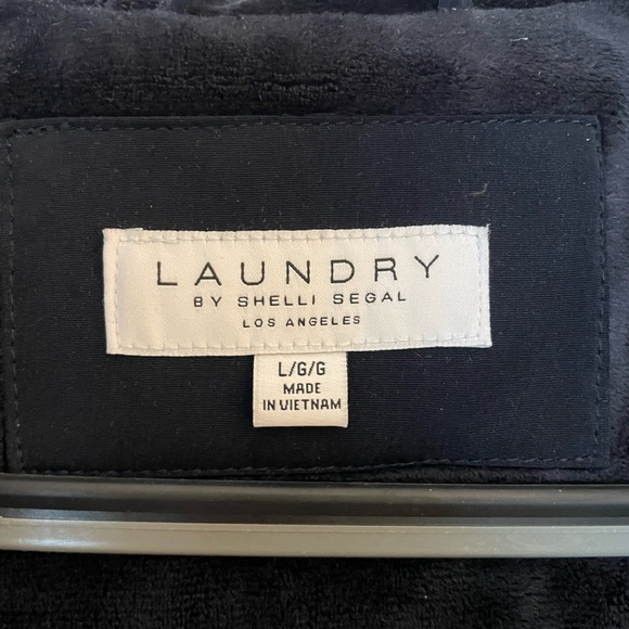 NWOT Laundry by Shelli Segal Navy Quilted Jacket w Hood Velvet Trim Fleece; Lg - Picture 2 of 15